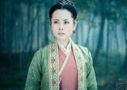岳不群的妻子宁中则身为女中豪杰却命运悲苦