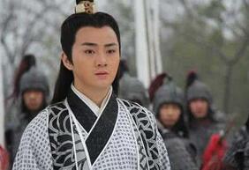 李世民虎牢关之战：几千名骑兵击溃12万大军