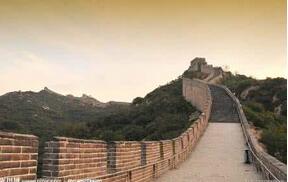 秦始皇耗尽国力修建长城究竟算是功是过