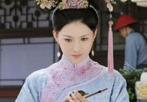 董鄂妃的儿子是谁 董鄂妃的墓是在哪里