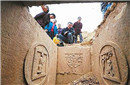 这座皇陵位置早就探明 但2000年来没人敢盗