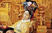 慈禧太后如厕竟然需要4个人伺候马桶专人看护