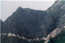 他是位高权重的山神掌管十座山 却偏爱这件俗物