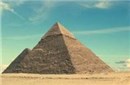 为什么埃及金字塔内部没有倒塌 是什么在支撑着