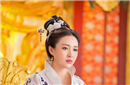 西门庆死后他的妻妾唯一留下来没有走的是谁？