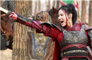 古代流放的女人被军队接纳 竟成士兵的暖床工具