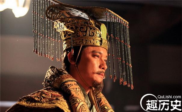 晋文公重耳登位后做了些什么使他成为春秋五霸？