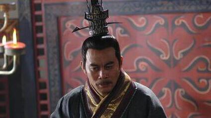 楚庄王是怎样称霸中原的？楚庄王与吴王阖闾谁厉害？