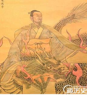 他是中国养龙第一人，大夏皇帝赐封他为“御龙士”