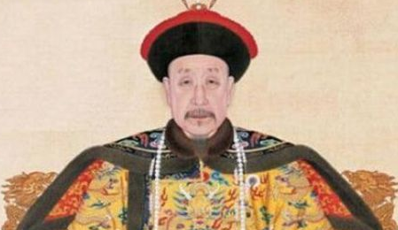 乾隆太风流，两个皇后竟如此悲惨