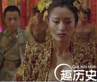 弑兄夺嫂费劲心机登上皇位，荒淫八年最终一命呜呼