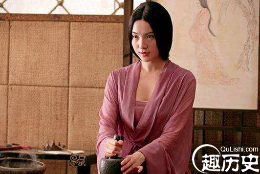 明朝的异灵怪事：一位妇人每晚均遭骚扰，结果是泥塑判官作祟