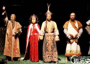 只因长得太美她父亲竟将她嫁给了狼，最后还生下一个儿子