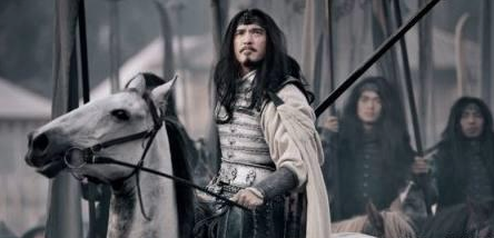 他弃盗为良，死后被朱元璋制龙袍像配享太庙