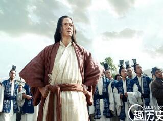 此人深居深山弟子却个个都是将相之才，奈何互相残杀无一善终