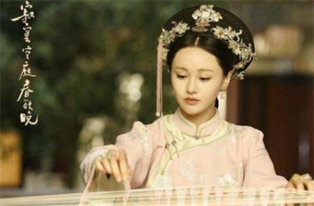 康熙对良妃究竟是爱还是恨？历史上真正的良妃是什么样的？