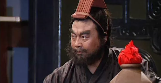 三国土豪张飞曾被刘备骗光钱财?心甘情愿做小弟