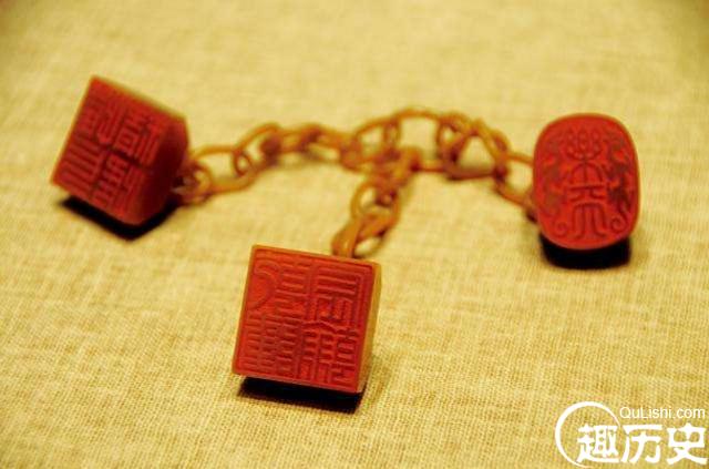 溥仪下台后唯一偷藏的神秘宝物，后无奈上交国家后成镇馆之宝