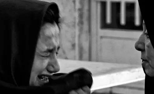神秘国度不能处死处女，女犯行刑前被...