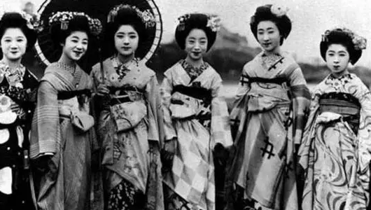 为什么战后日本人口恢复得这么快？女性竟