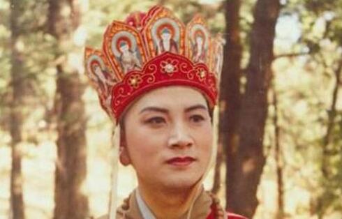 西游记女妖精为何不是吃唐僧肉，而都是想嫁给他？