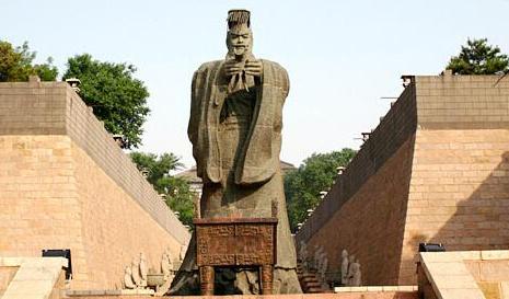 秦始皇到底是&ldquo;暴君&rdquo;，还是&ldquo;千古一帝&rdquo;?