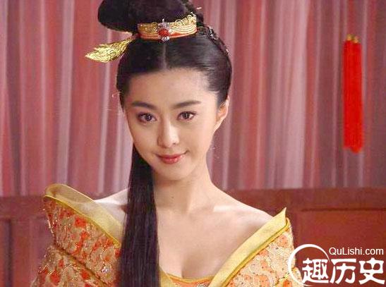 集万千宠爱于一身的杨贵妃为何当不了皇后？竟是因为此事