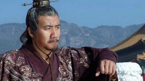 明朝一大臣硬怼朱元璋三十年，最后却安稳活着成了明朝言官的偶像