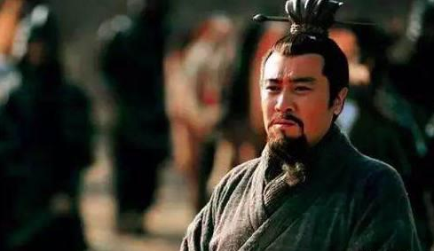 刘备最信任的人不是关张、诸葛亮，而是这个看起来不靠谱的人