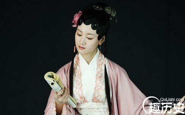 贾母想让贾宝玉娶的是谁？薛宝钗还是堂妹薛宝琴?